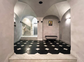 Giano Host - Pellicceria Genova